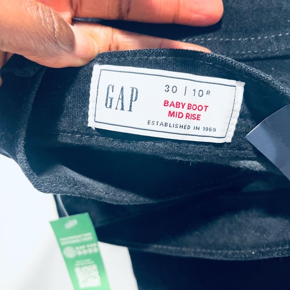 NWT GAP Mid Rise Velvet Baby Boot Jeans size 10 R / 30 - Picture 6 of 8